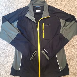 Columbia lightweight jacket